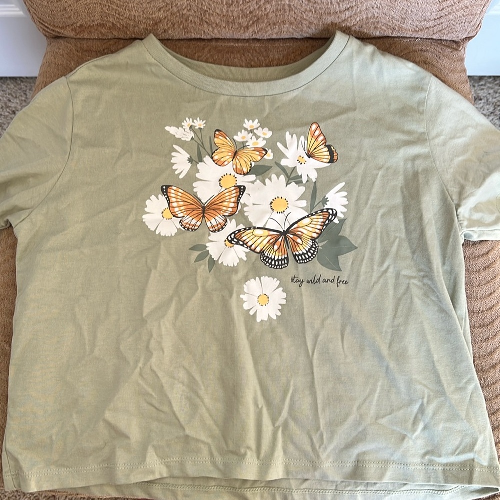 Green t-shirt